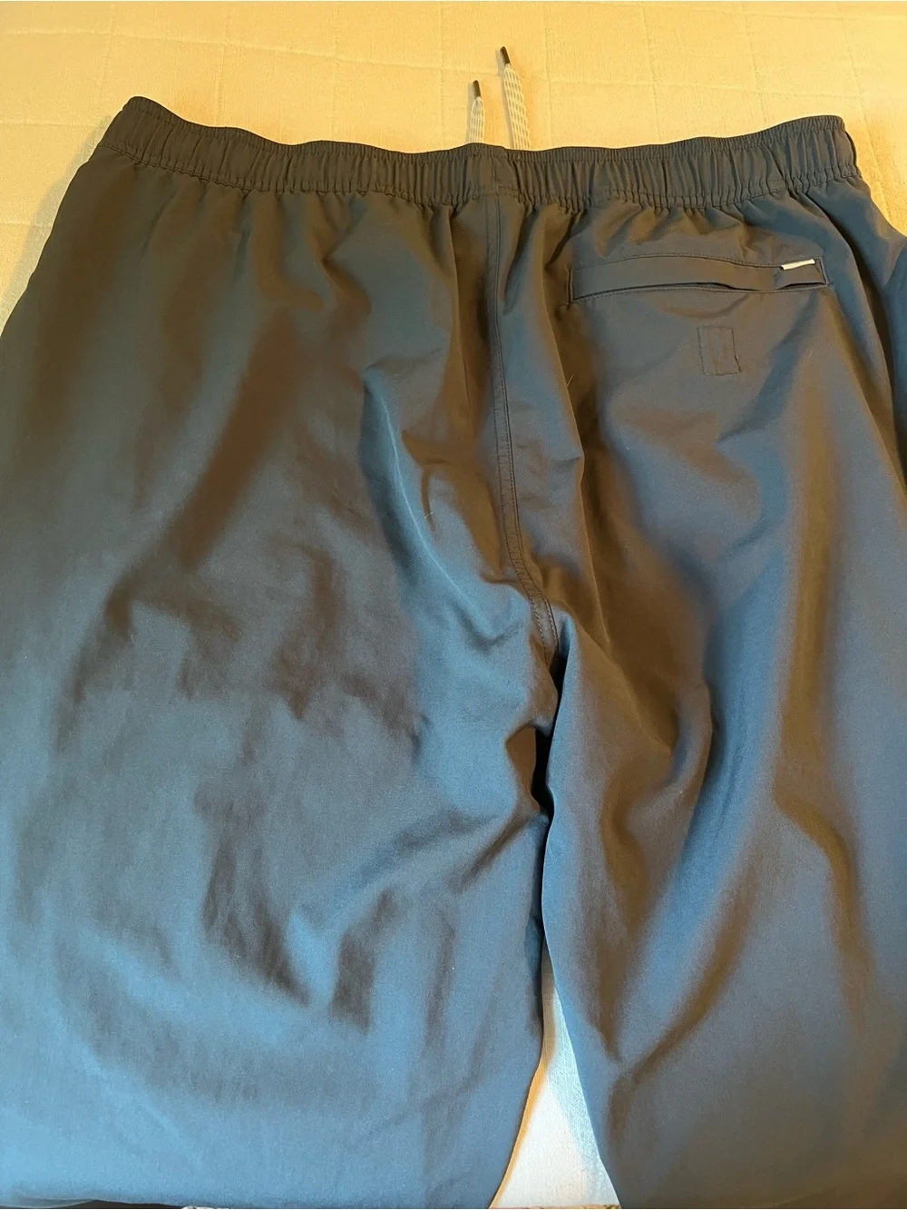 Vuori Men's Kore Jogger - Charcoal